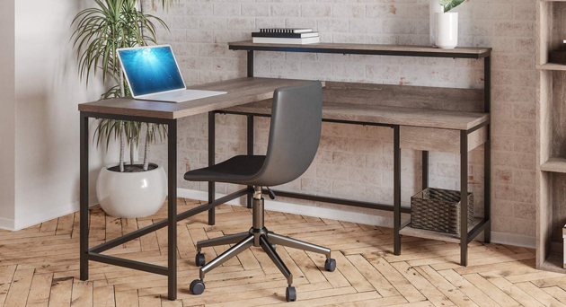 Carlyle Leg Desk w/ Storage